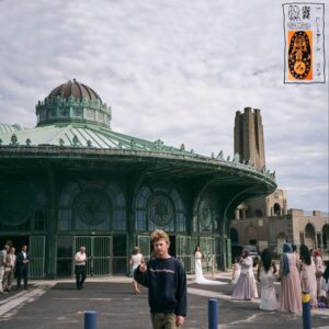 I Looked Out – Green Opaque